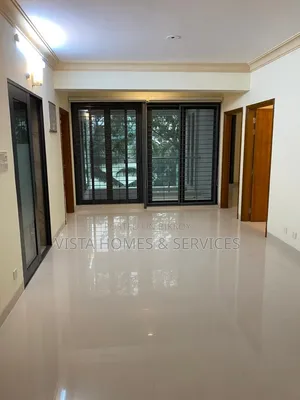 4,000 SFT Exclusive Commercial Floor in Gulshan-1 (Lakeside)