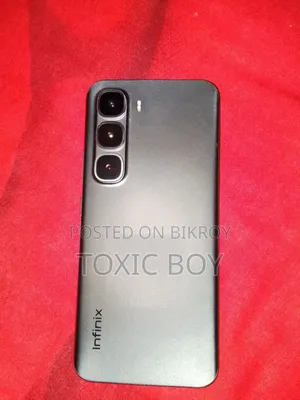Infinix Hot 60 Pro+ 128 GB Silver