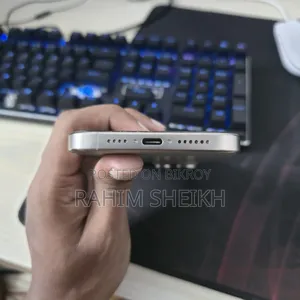 New Apple iPhone 15 Pro Max 256 GB Silver