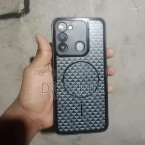 Tecno Spark 8P 128 GB Blue