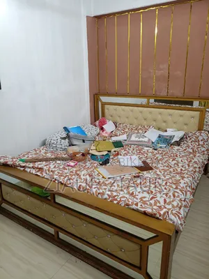 ভালো ফারনিচার।