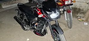 বাজাজ পালসার ১৫০ ২০২১ ব্ল্যাক