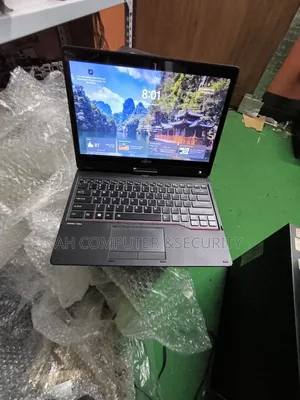 Laptop Fujitsu Lifebook U938 4GB Intel Core I5 SSD 256GB