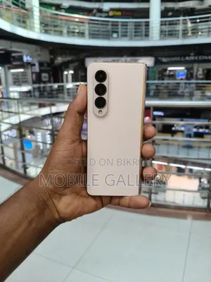 Samsung Galaxy Z Fold4 256 GB Silver