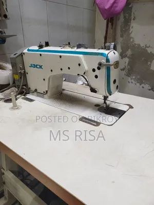 Jack F4 Sewing Machine