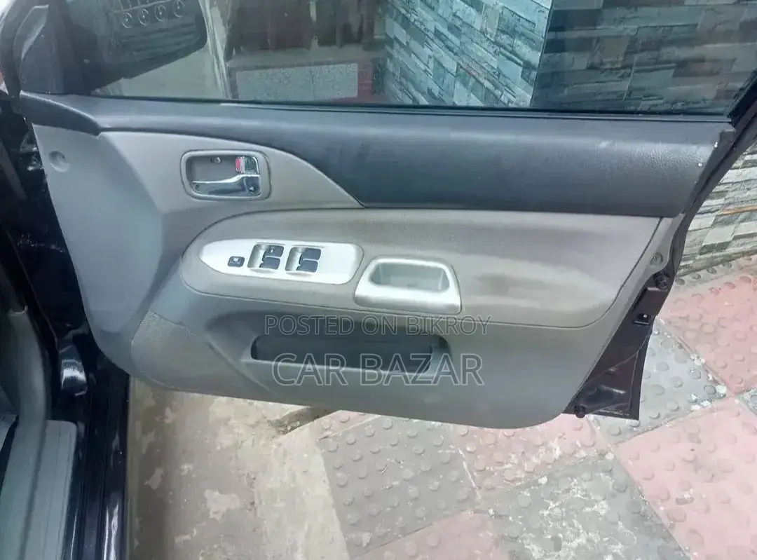 Mitsubishi Lancer 2004 Black