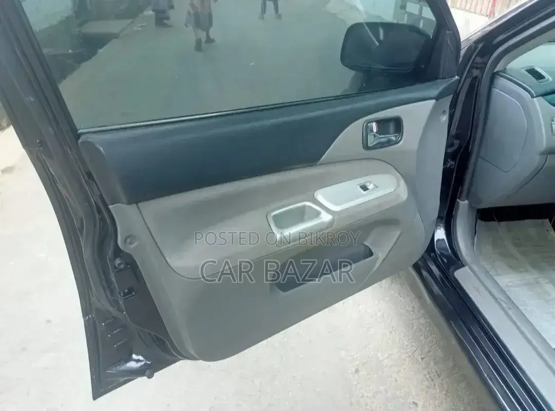 Mitsubishi Lancer 2004 Black