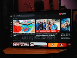 Brand new condition smart TV, selling because I bought a larger one