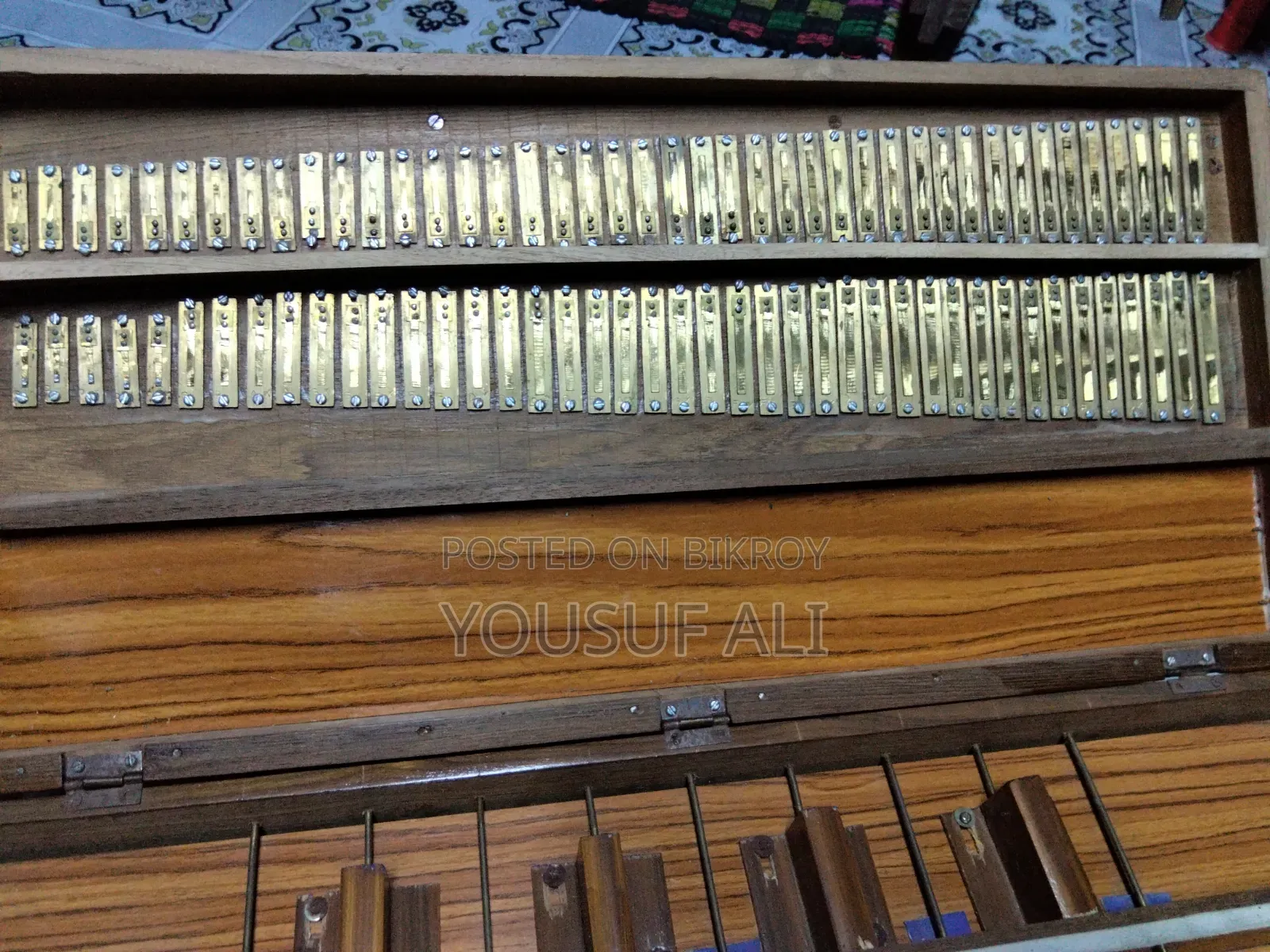 42-Key Harmonium