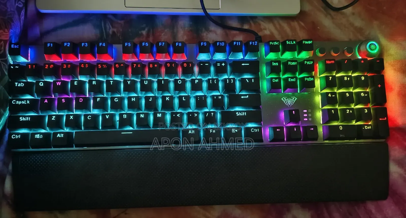 Aula F2088 Wired Mechanical Multi-Functional Gaming Keyboard