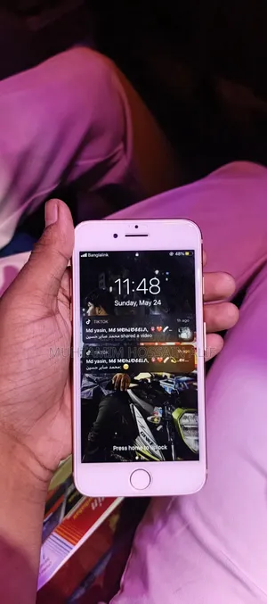 Apple iPhone 8 64 GB Rose Gold