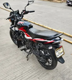 New Bajaj Discover 125 2021 Black