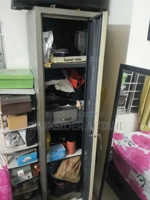 Steel Almira For Sell