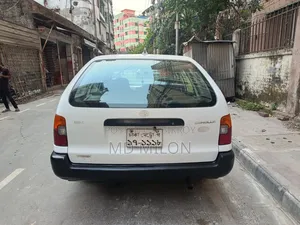 Toyota Corolla Automatic 1999 White