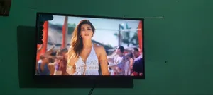 China 32" Non-Smart TV