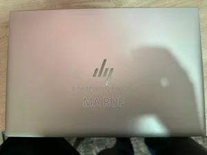 Laptop HP 240 G7 16GB AMD Ryzen 5 SSD 512GB