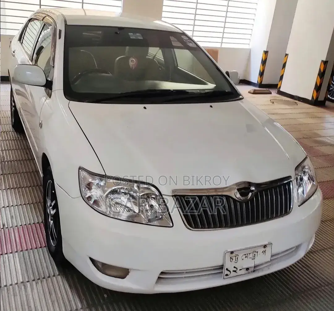 Toyota Corolla 2005 White