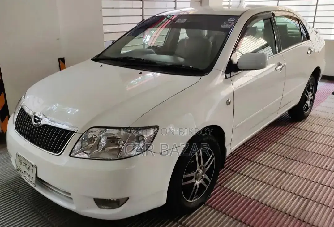 Toyota Corolla 2005 White