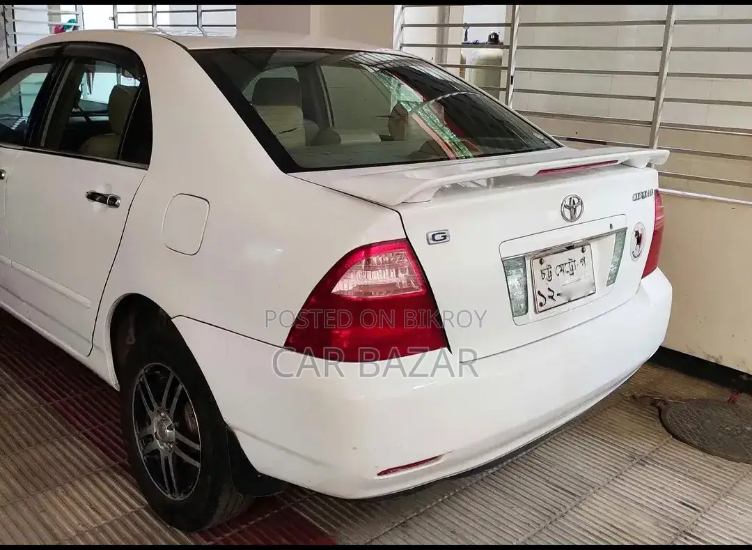 Toyota Corolla 2005 White
