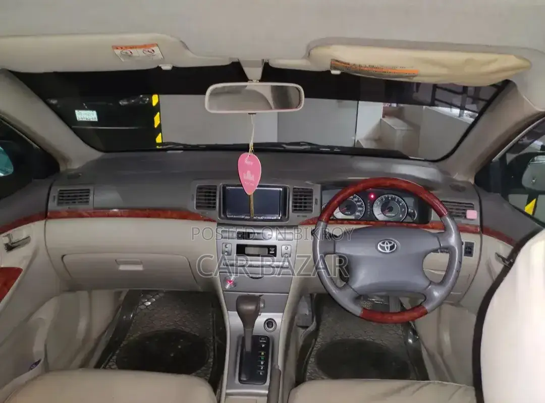 Toyota Corolla 2005 White