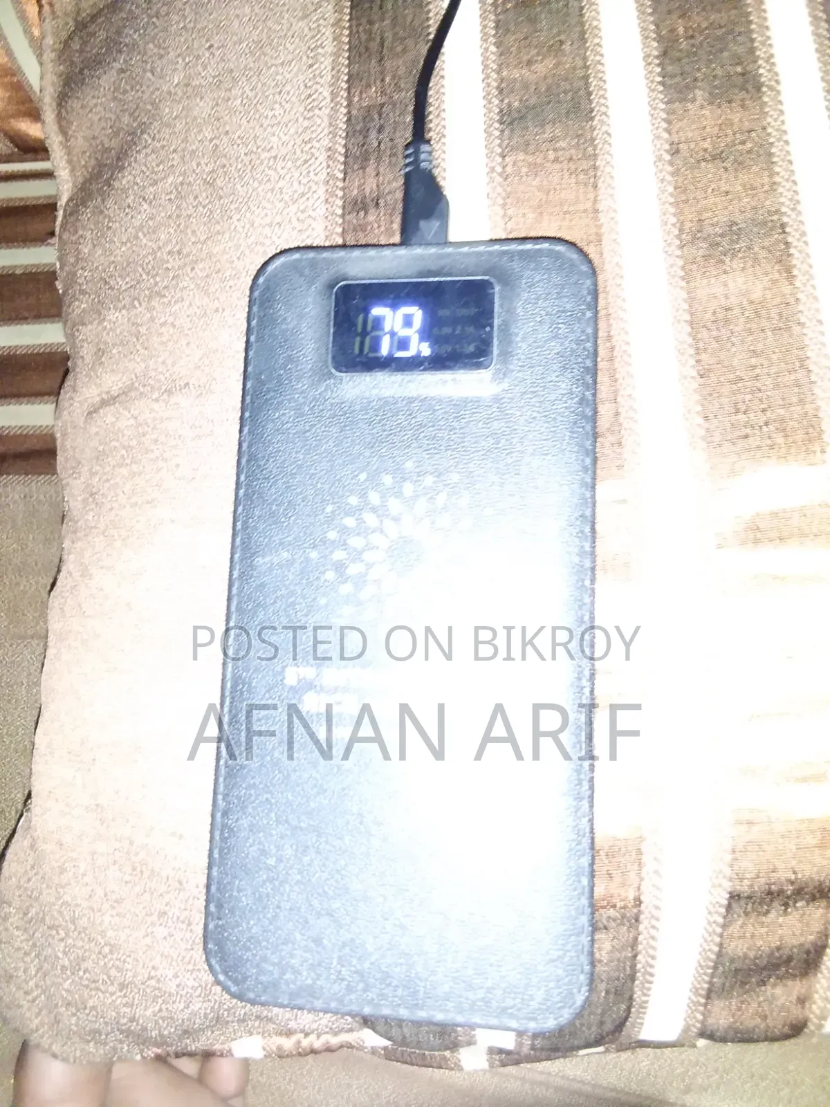 From Singapore 2018 Powerbank With 10000mah Battery