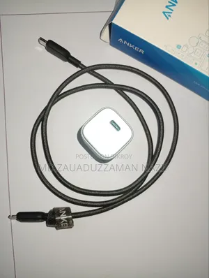 Anker 20 Watt Charger With Type C To Lightning Cable