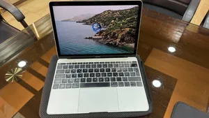 Laptop Apple MacBook 2015 8GB Intel Core M HDD 512GB