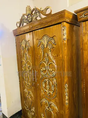 Teak Wood Almirah