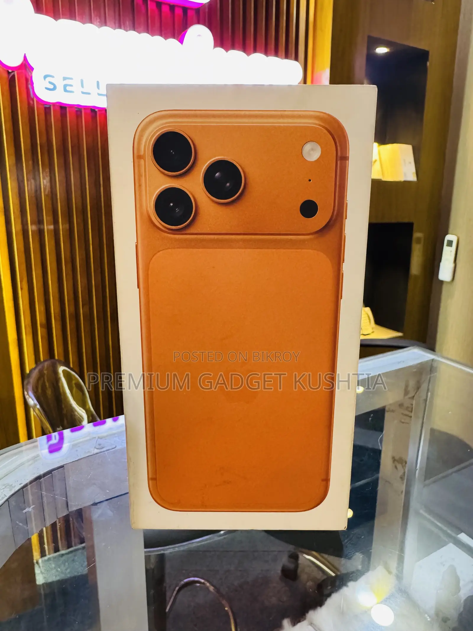 New Apple iPhone 17 Pro Max 512 GB Orange