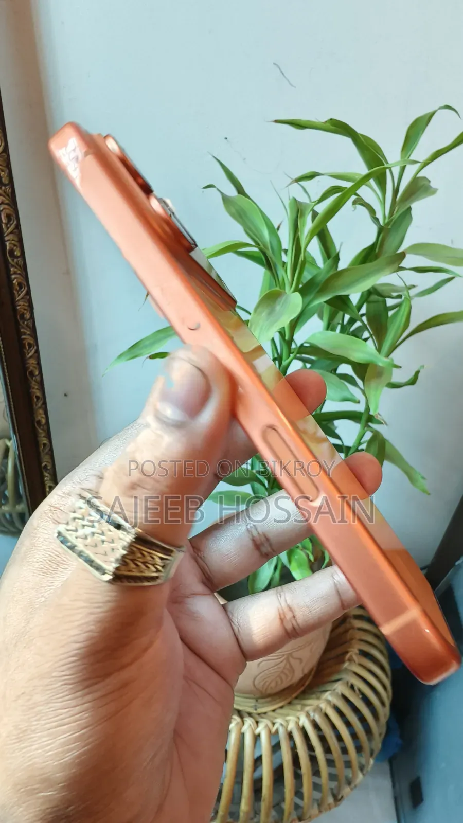 অ্যাপল আইফোন ১৭ প্রো ২৫৬ জিবি অরেঞ্জ