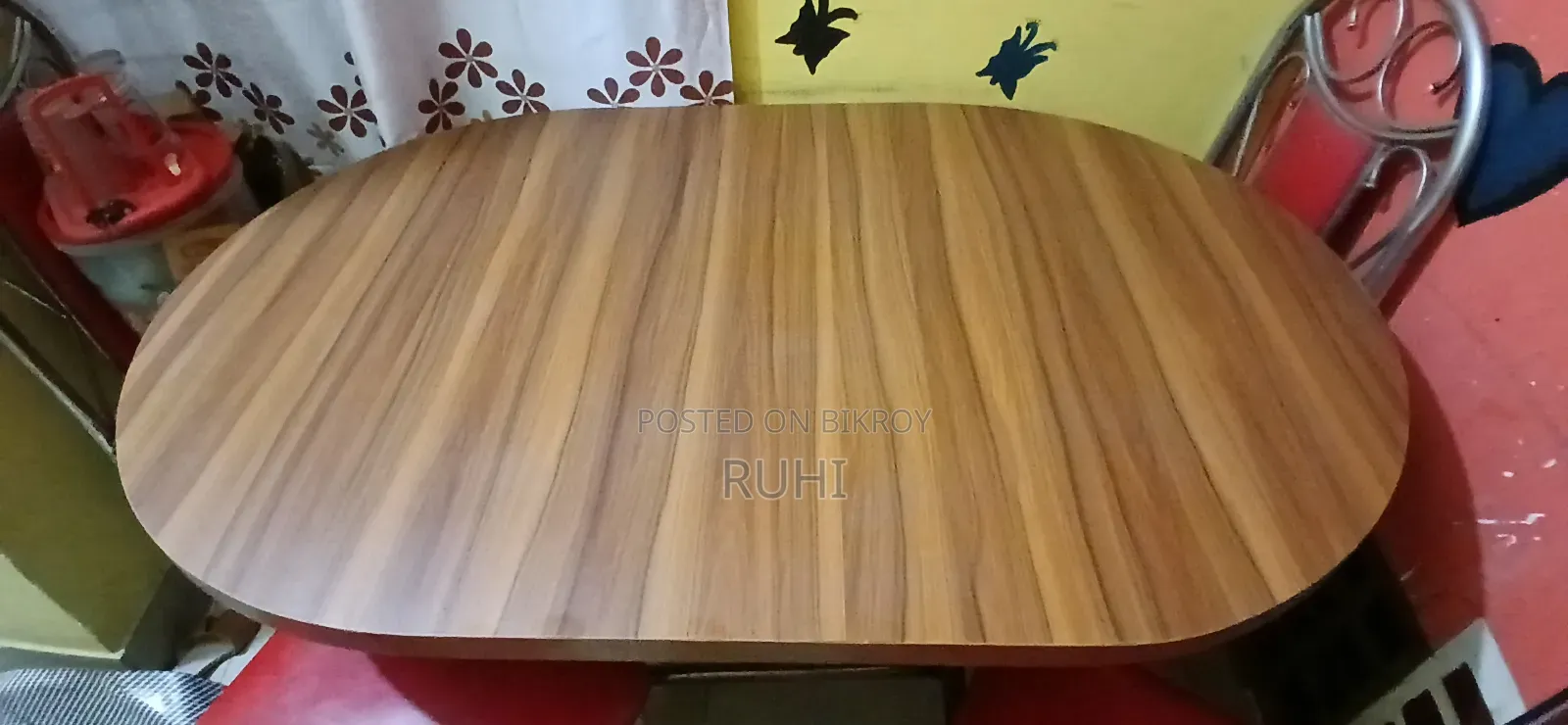 ৪ সিটের ডাইনিং টেবিল