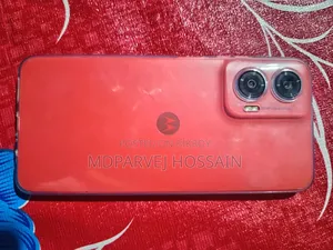 New Motorola Moto G35 128 GB Red