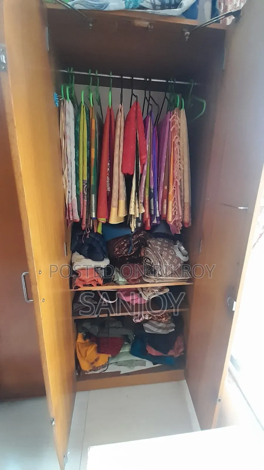 আলমারি (৩ পাল্লা)