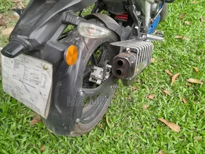 TVS Apache RTR 160 4V 2019 Blue