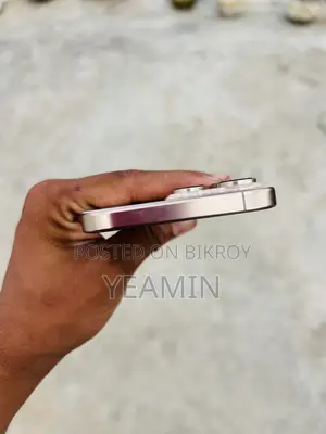 New Mobile Phone 64 GB Gold