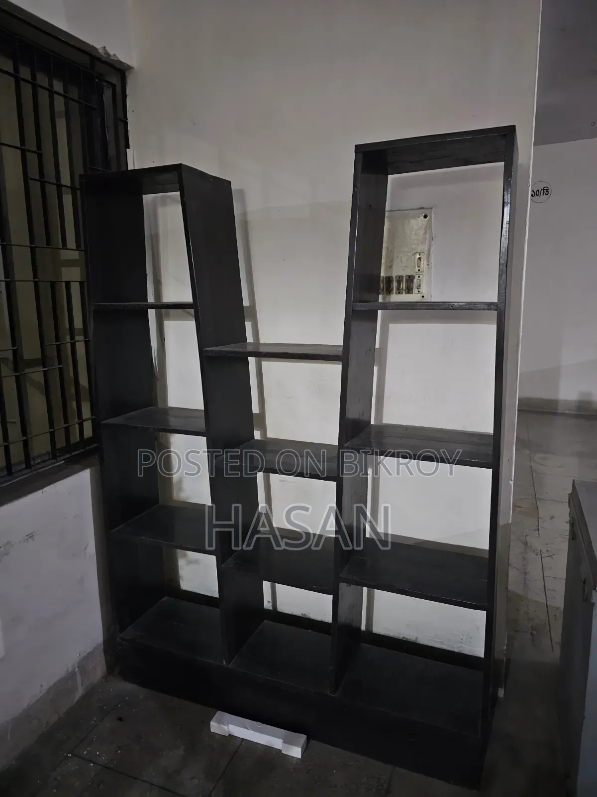 Book Shelf / Souvenir Shelf