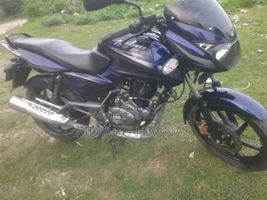 Bajaj Pulsar 150 2018 Blue
