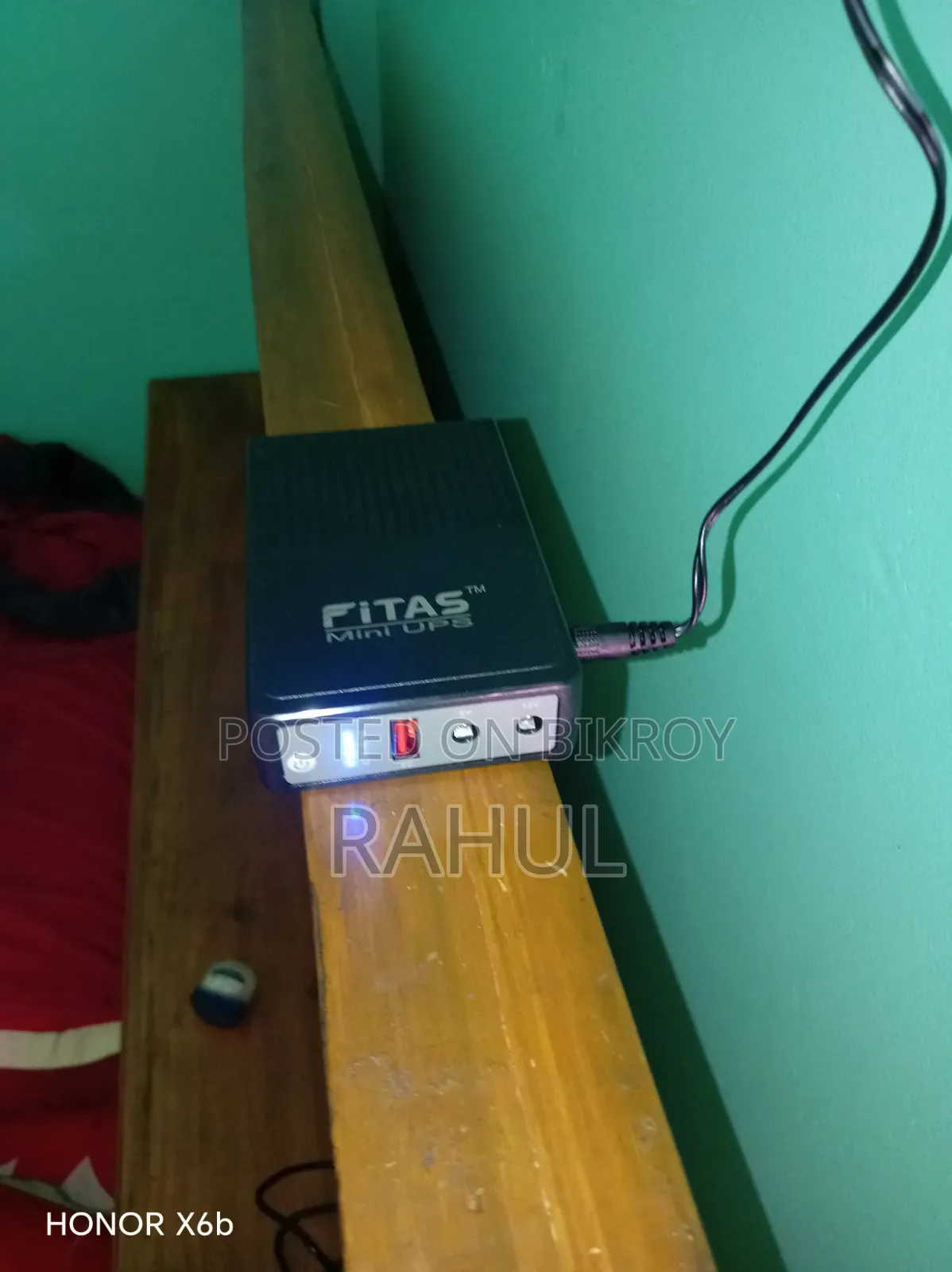 WiFi Router Mini UPS