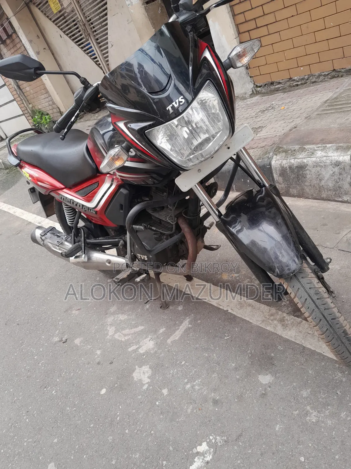 টিভিএস মেট্রো প্লাস ২০১৯ রেড