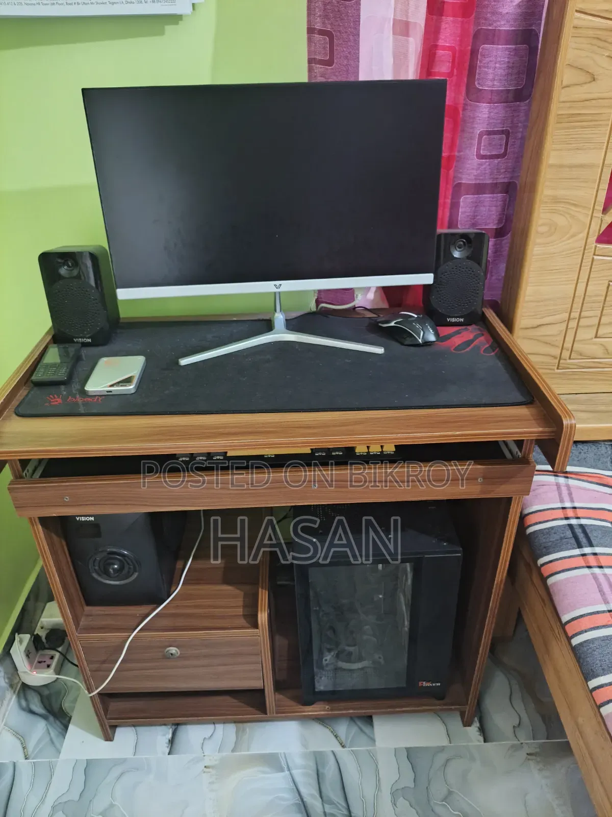 Desktop Computer 8GB AMD Ryzen 5 SSD 512GB