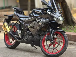 Suzuki GSX-R 2021 Black