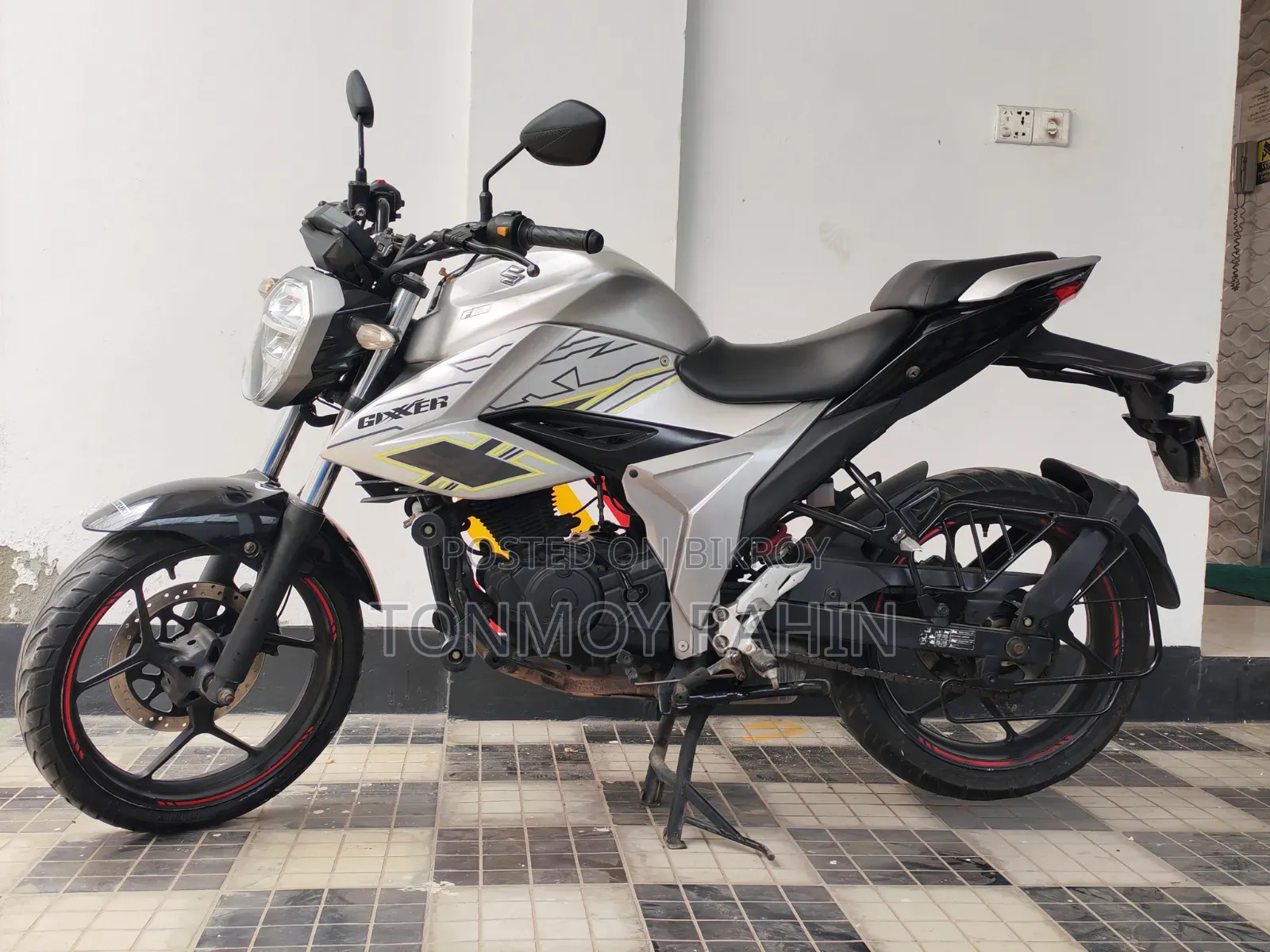 Suzuki Gixxer Fi ABS 2021 Silver