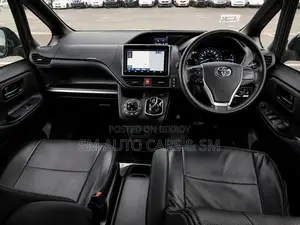 Toyota Noah 1.8 FWD Hybrid (7 Seater) 2021 Black