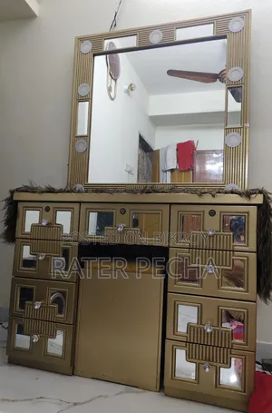 Vanity With Light and Seating Tool