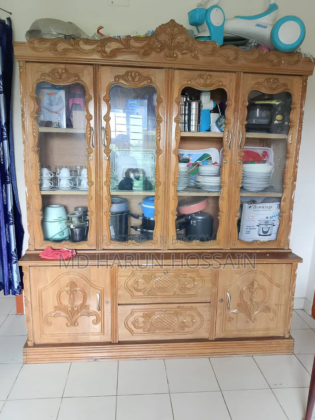 Showcase for sale