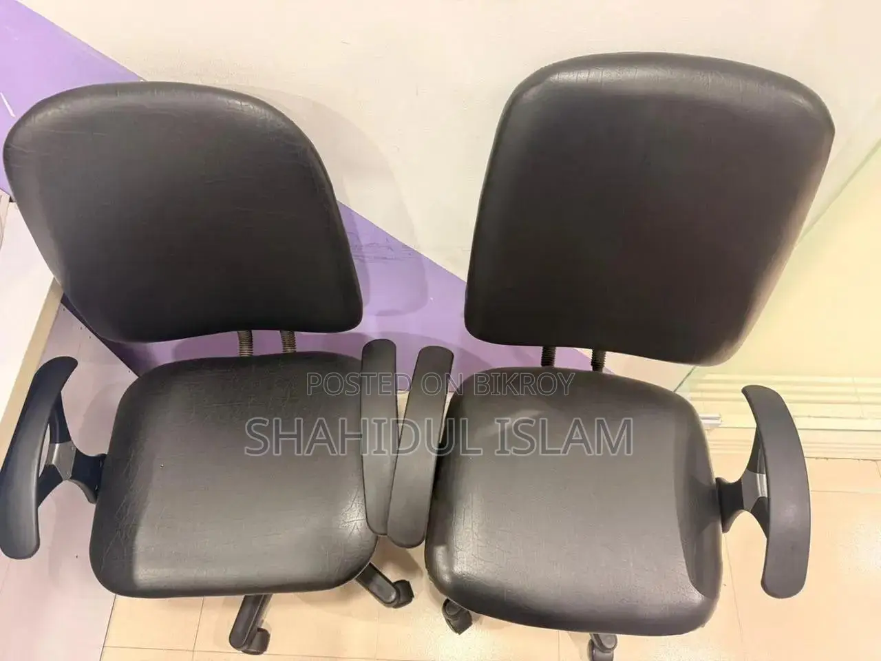 10 Used Chairs in Good Condition for Sale