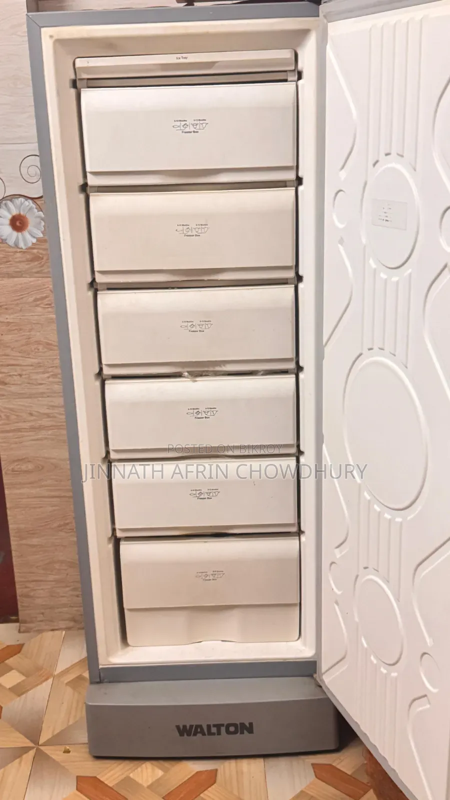 Walton Vertical Deep Freezer