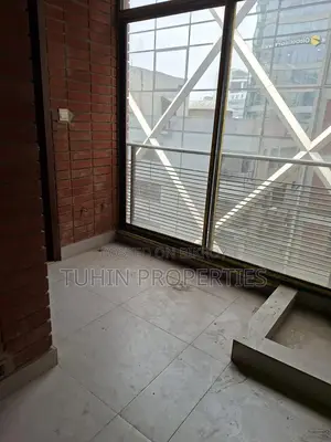 4bdrm Apartment in Gulshan for Sale