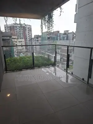 3bdrm Apartment in Baridhara for Rent