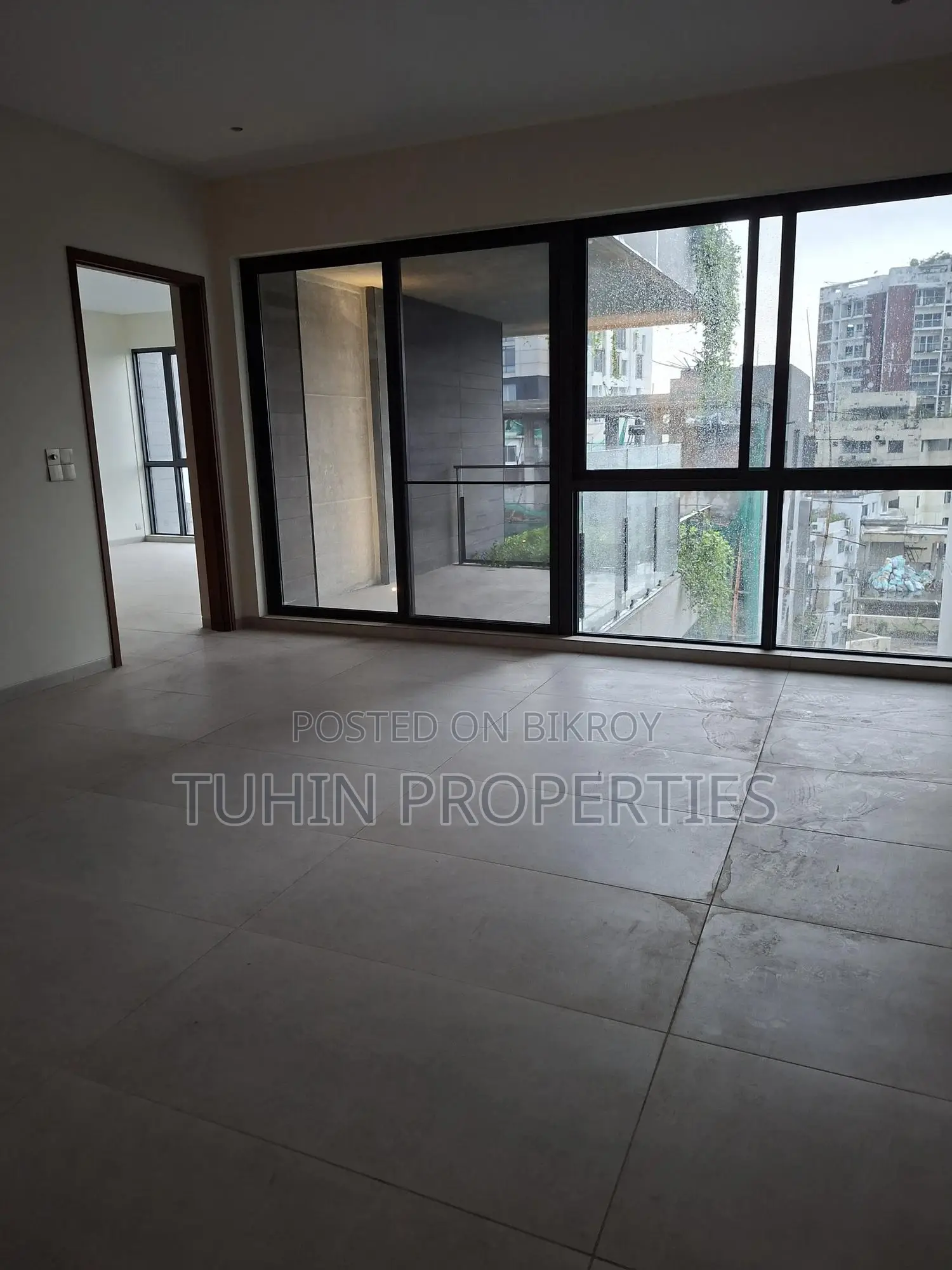 3bdrm Apartment in Baridhara for Rent